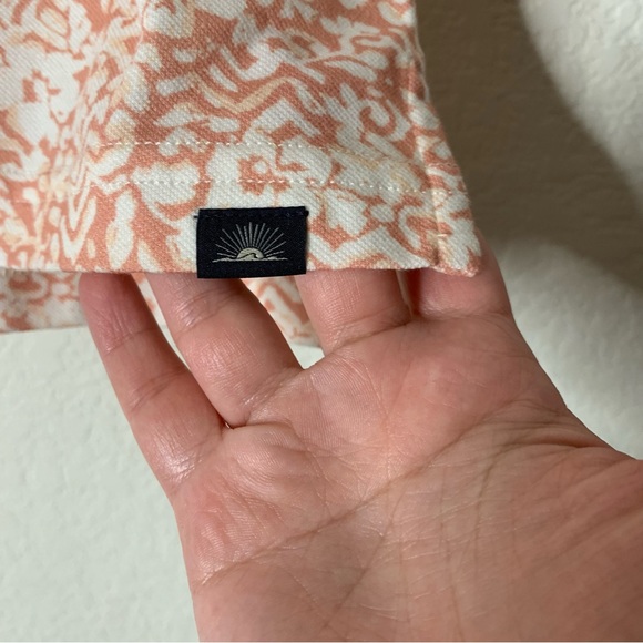Faherty Short-Sleeve Movement Pique Polo - Hilo Rose Floral Print L NWT - Picture 3 of 9